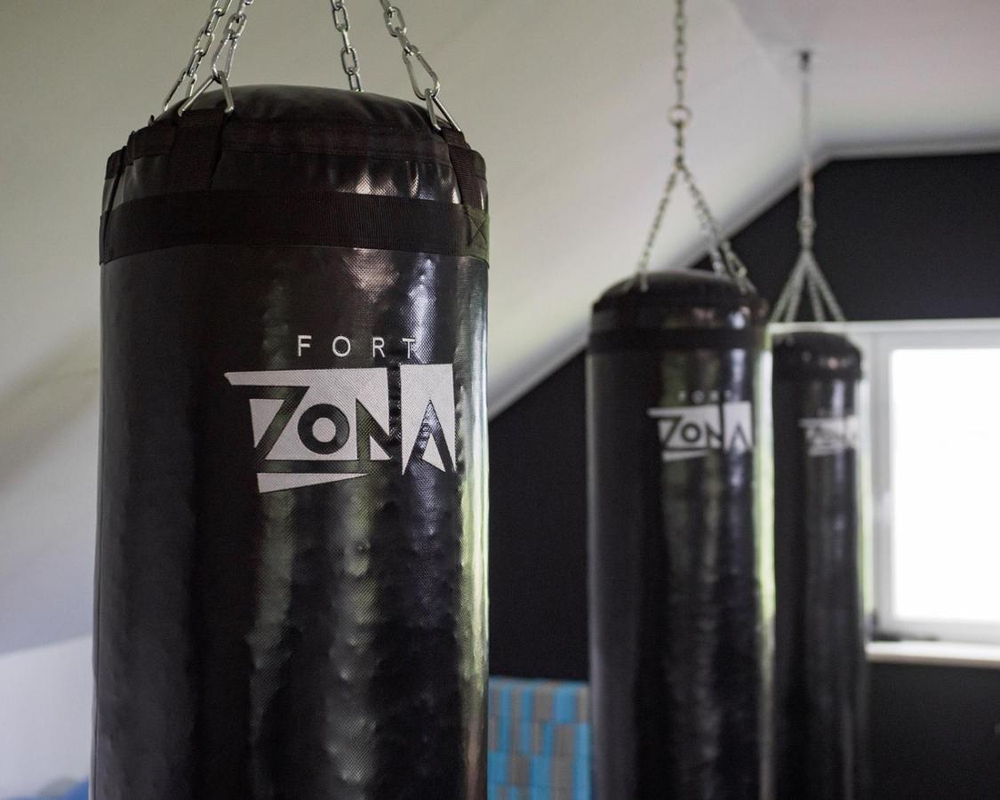 Fort Zona Cieciory 外观 照片